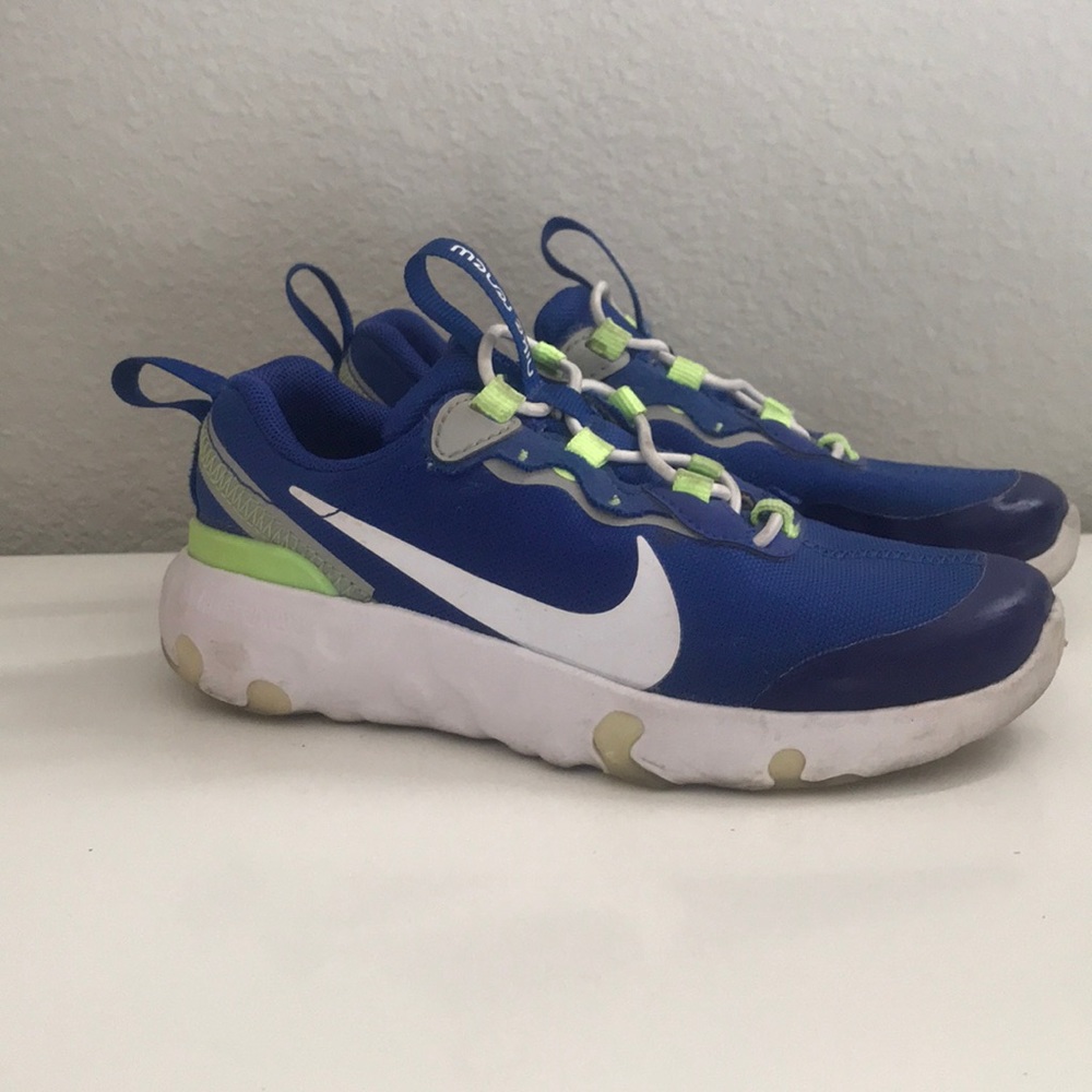NIKE Boys Shoes